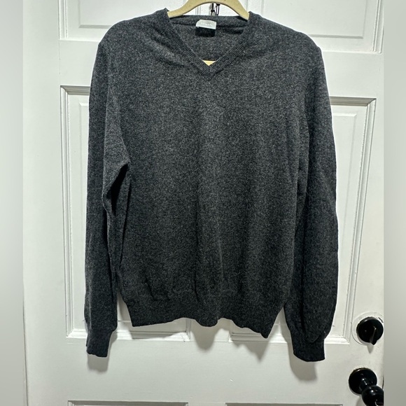 Stefanel Dark Gray V-Neck Sweater EUC Wool Blend size M/L (see measurements) - Picture 4 of 4